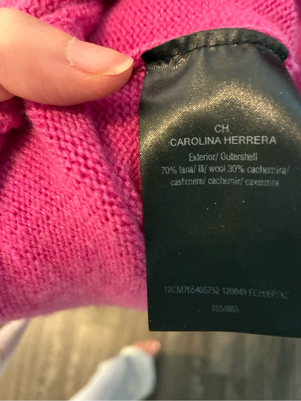 CH Carolina Herrera Hot Pink Turtleneck Balloon-Sleeve Sweater - Picture 5 of 5
